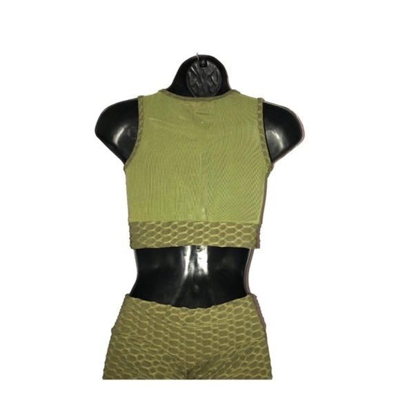 Green waffle texture sheer crop sports bra & booty contour leggings size small - Picture 9 of 16